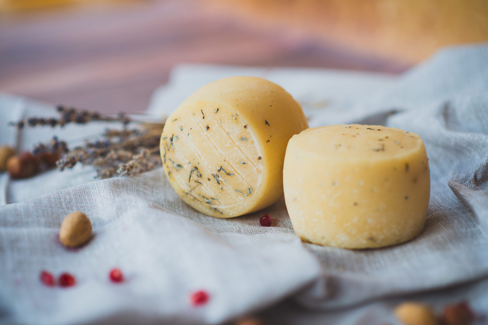 Сыр Качаковалло в травах